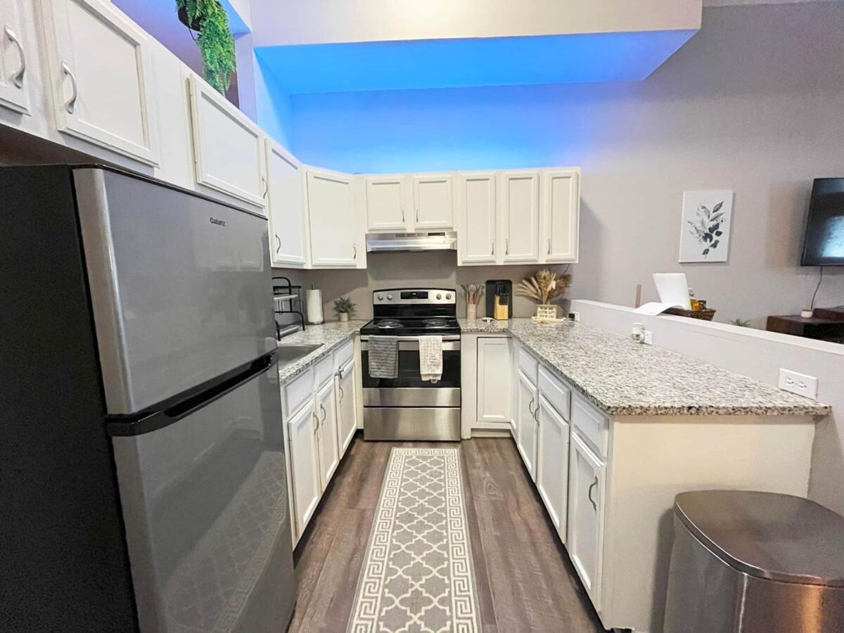 Ferienwohnung Downtown Cleveland -Modern First Floor Unit Exterior foto